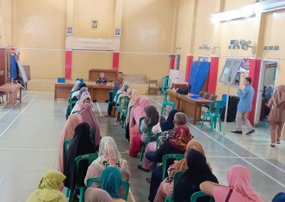 Penyaluran BLT Dana Desa Tahap Terbaru, Warga Dusun Ciporos Terima Bantuan Langsung Tunai