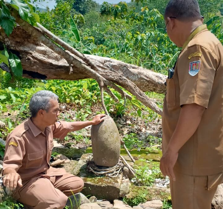 LEGENDA ASAL USUL CIPOROS