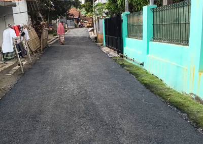 Peningkatan Infrastruktur Jalan di Dusun Ciporos: Proyek Pengaspalan Resmi Diselesaikan, Warga Apresiasi Langkah Nyata Pemerintah Desa