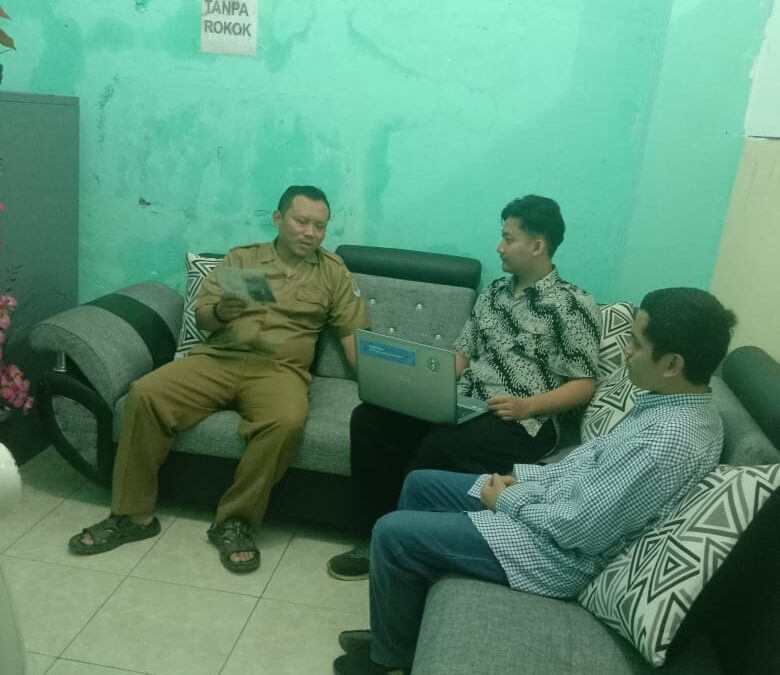 Koordinasi Kerja Praktek Mahasiswa STMIK Komputama Majenang di Desa Ciporos